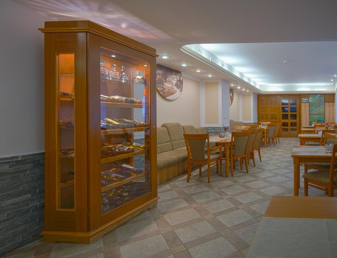 Hotel Praha Hřensko